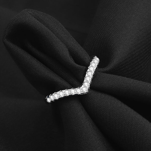 Minimal Luxury, Fashion Forward | 2025 Trend Personalized Original V Ring
